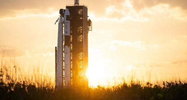 马斯克SpaceX星舰爆炸! 点火发射几分钟后化作巨大火球 场面恐怖