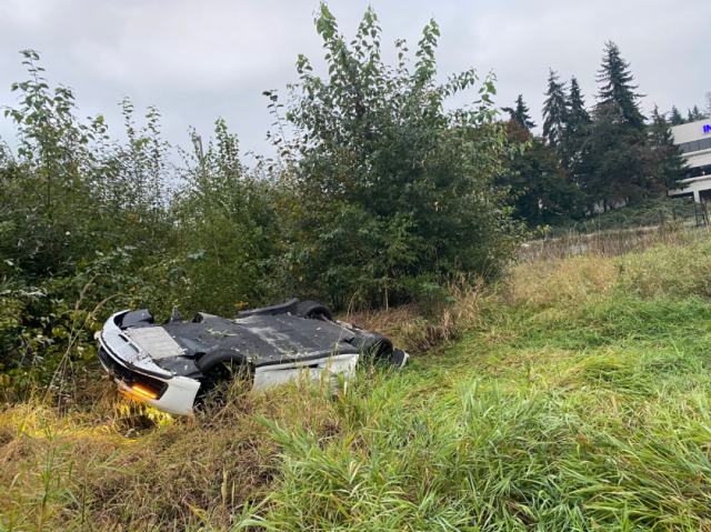 華女飆車害死男伴，對美國警方瞞天過海，逃回中國細節曝光