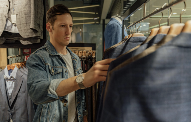 8��ϰ�߿���ʡǮ  ��ʵ���۲�С